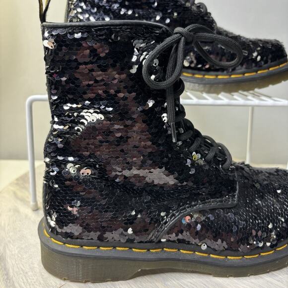 Dr Martens Pascal Reversible Sequin Black Silver 7 - Picture 6 of 12
